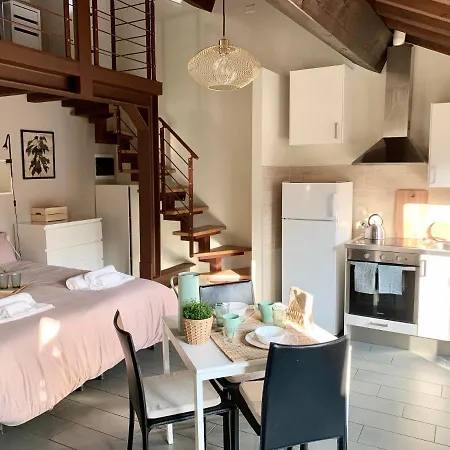 Niki O. Appartement Parme