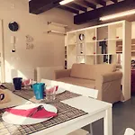 Niki O. פארמה
