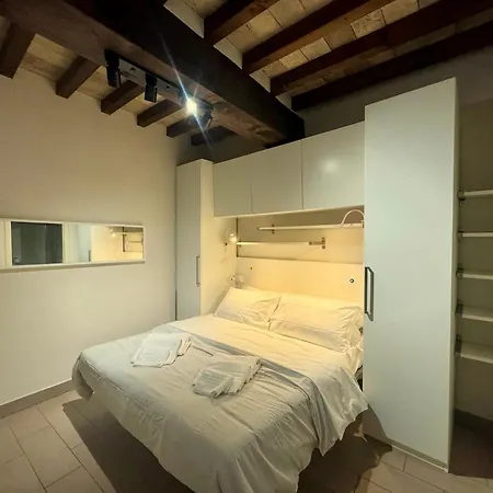 Niki O. Apartament Parma