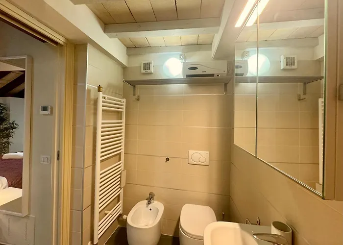 Niki O. Apartman Parma