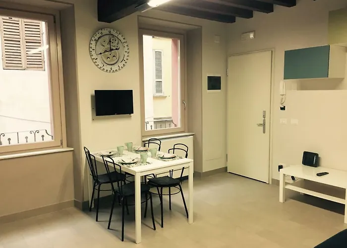 Niki O. Apartman Parma